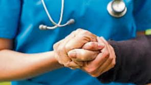 Unions seek extra Covid-19 pay for healthcare workers