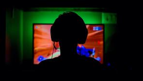 ALERT: Summer holiday warning to parents as gamer kids face unusual health risks
