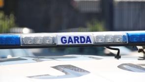 Man killed, young girl hospitalised following two car road crash in Wicklow