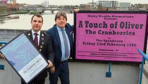 Mayor of Limerick presented with Dolores O&rsquo;Riordan and Cranberries memorabilia