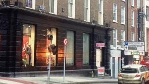 Driver crashes into traffic lights in Limerick city accident