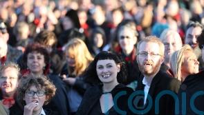 English 'vampires' break world record on anniversary of Irish author's famous novel
