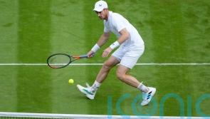 Wimbledon fans dismayed as big-serving Isner blasts out Sir Andy Murray