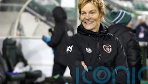 Football Association of Ireland supports Vera Pauw over allegation of abuse