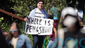 Where Is Peng Shuai? protester kicked out of Centre Court during men&rsquo;s final