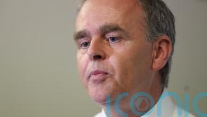 Government set to defeat no confidence bid after securing backing of key TDs