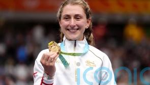 Dame Laura Kenny defies doubts to claim Commonwealth gold in scratch race