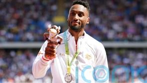 Matt Hudson-Smith beaten to 400m gold by Zambia&rsquo;s Muzala Samukonga