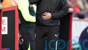 Scott Lindsey left frustrated as Swindon lose to Crewe