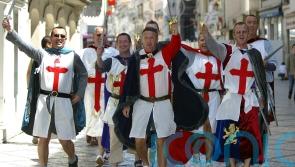 Fifa bans fans from dressing as crusaders at England versus USA match