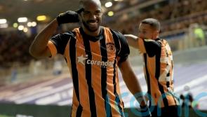 Wigan suffer another heavy defeat as Hull&rsquo;s late flurry secures victory