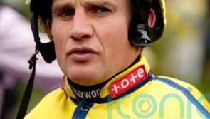 Jamie Moore taken to hospital after Fontwell fall