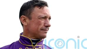 Dettori kicks off final British campaign at Newmarket