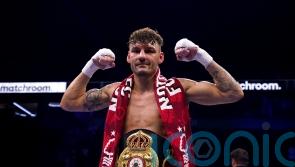 Leigh Wood regains featherweight title with victory over Mauricio Lara