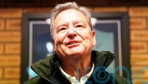 Sir Elton John sends well-wishes as Jeff Stelling signs off from Soccer Saturday