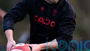 Warren Gatland hails Leigh Halfpenny&rsquo;s professionalism ahead of 100th Wales cap