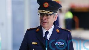 Harris &lsquo;determined&rsquo; to stay on as Garda Commissioner amid confidence vote