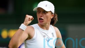 Top seed Iga Swiatek fights back to reach Western and Southern Open semi-finals