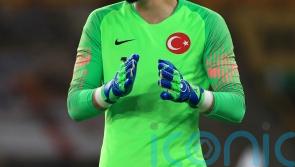 Manchester United sign Fenerbahce keeper Altay Bayindir