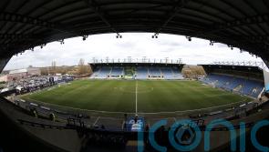 Des Buckingham happy to get first point as Oxford boss against leaders Bolton