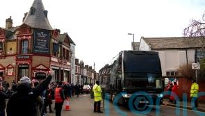 Manchester United team bus damaged en route to Anfield