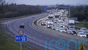 Government &lsquo;faces dilemma&rsquo; on whether to accelerate or pause public investment