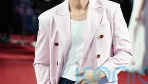 Andrew Scott: &pound;150 theatre tickets are frustrating, how about weekly sales?