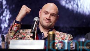 Tyson Fury not concerned about eye cut ahead of Oleksandr Usyk fight
