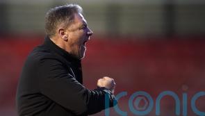 Crawley ready to &lsquo;take on anyone&rsquo; &ndash; Scott Lindsey