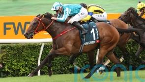 Romantic Warrior reigns again but Golden Sixty upset