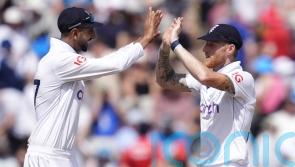 England make inroads to close in on series sweep