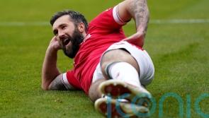 Wrexham continue impressive form with comfortable victory over Reading