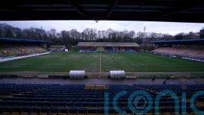 Southend cruise to victory against Halifax