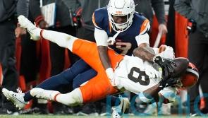 Denver Broncos see off Cleveland Browns to help playoff hopes