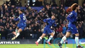 Reece James scores stoppage-time free-kick to rescue Chelsea a point