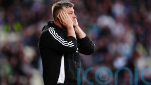 That was an unacceptable performance &ndash; Karl Robinson hurt by Salford display
