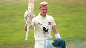 Jordan Cox retires hurt for Essex to put England Test spot in doubt