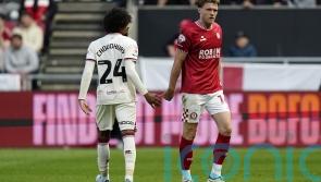 Managers disagree over Rob Dickie dismissal as Blades brush aside Bristol City