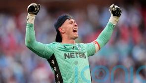 Dean Henderson shrugs off controversy to dedicate FA Cup win to late father
