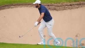 Scottie Scheffler in command despite double-bogey