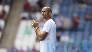 Lee Grant applauds Huddersfield&rsquo;s focus in victory at Reading