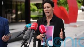 Health minister says claims by children&rsquo;s hospital contractor &lsquo;not credible&rsquo;