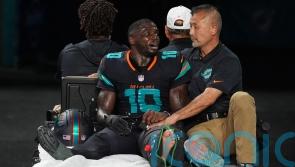 Miami Dolphins top New York Jets 27-21 but lose star Tyreek Hill to leg injury