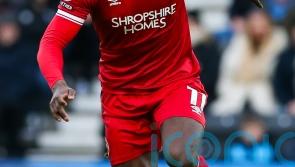 Gillingham&rsquo;s winless run continues after home loss to Salford