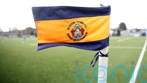 Slough hold off 10-man Altrincham to advance to FA Cup second round