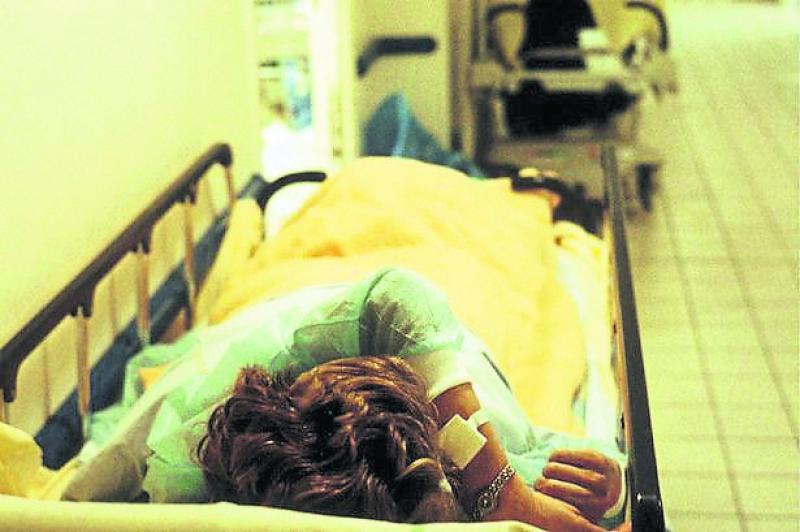 Dozens of children wait for beds at overcrowded Irish hospitals today (Nov 7)