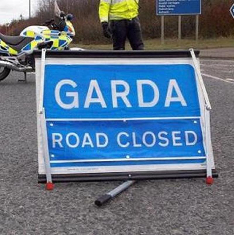 Man in 40s killed in tragic crash on M4 in Kildare as garda&iacute; close road