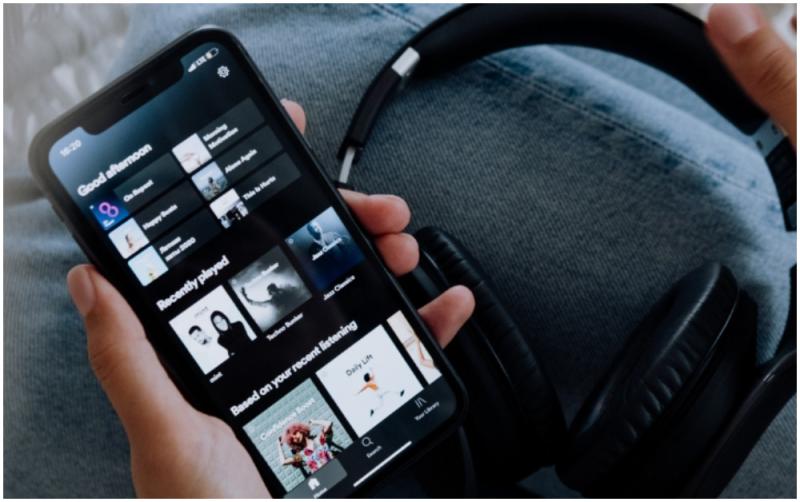 Spotify reveals Ireland's most-streamed artists, albums, tracks and podcasts in 2020