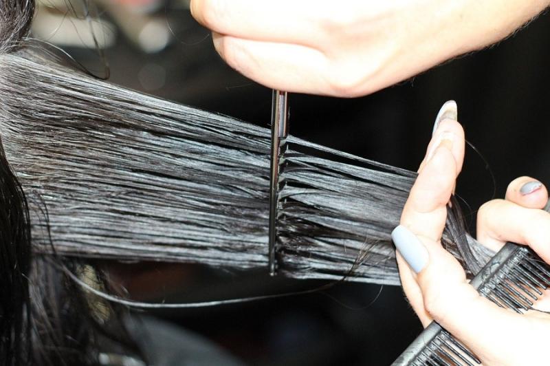Irish hairdressers call on govt to scrap 'unjust' plan to raise VAT rate