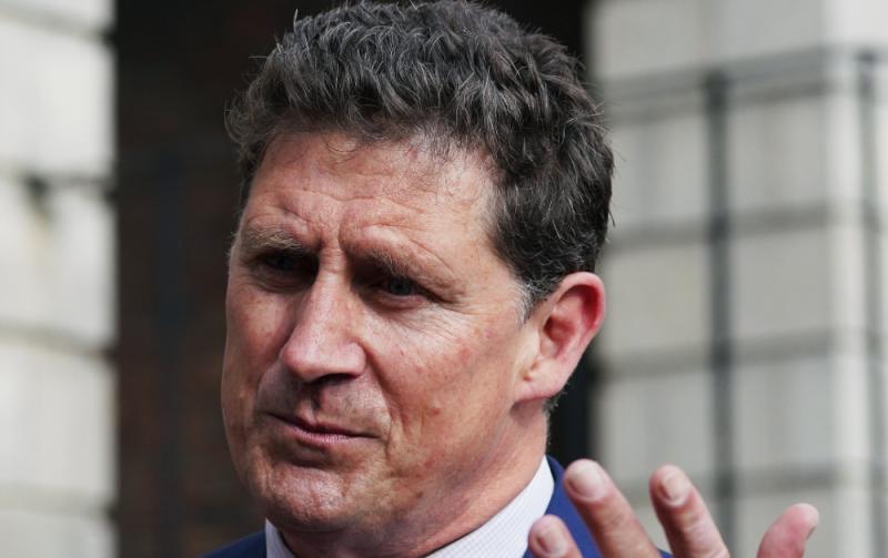 Government &lsquo;on track&rsquo; to reach target of 950,000 electric vehicles